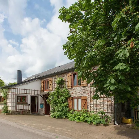 Heritage Holiday Home In Roumont *
